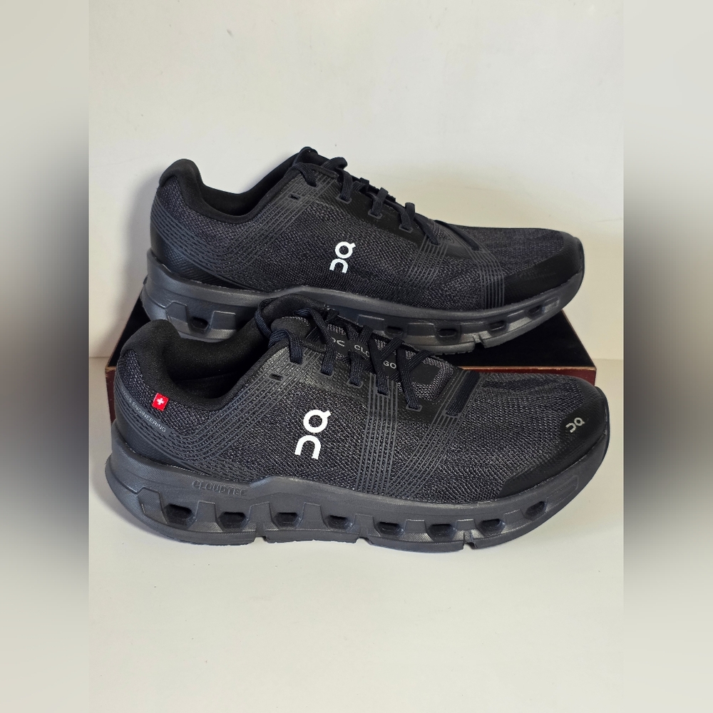 On Running Cloudgo Women's 9.5 Wide Black Eclipse Sneakers 65.98616 Training